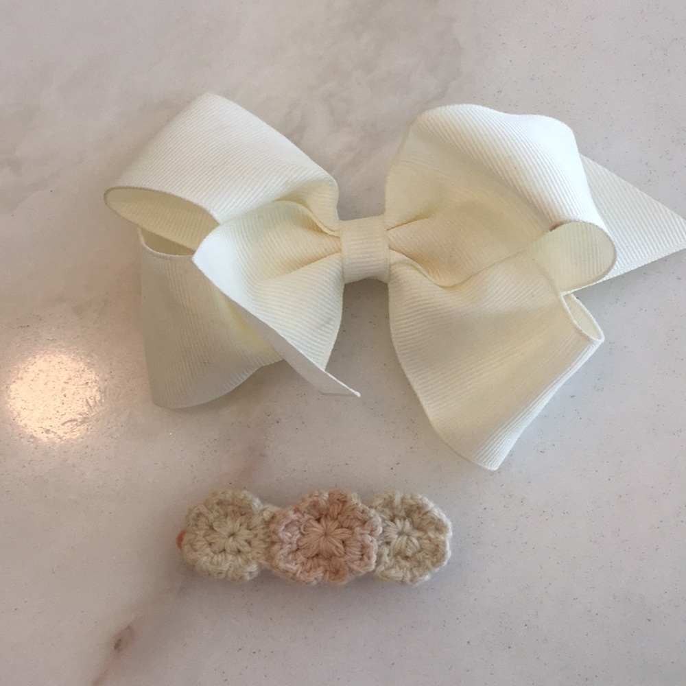 Girls barrettes